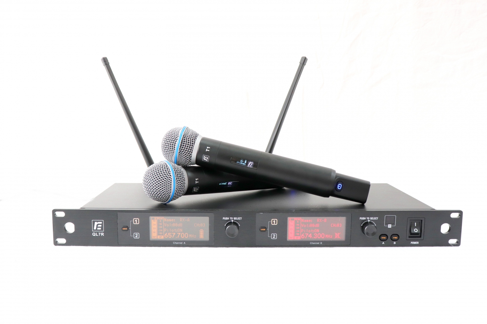 RFIntell QL7R/T1-A 651,800-683,400 МГц 2-канальная радиосистема с 2-мя ручными микрофонами в Ревде